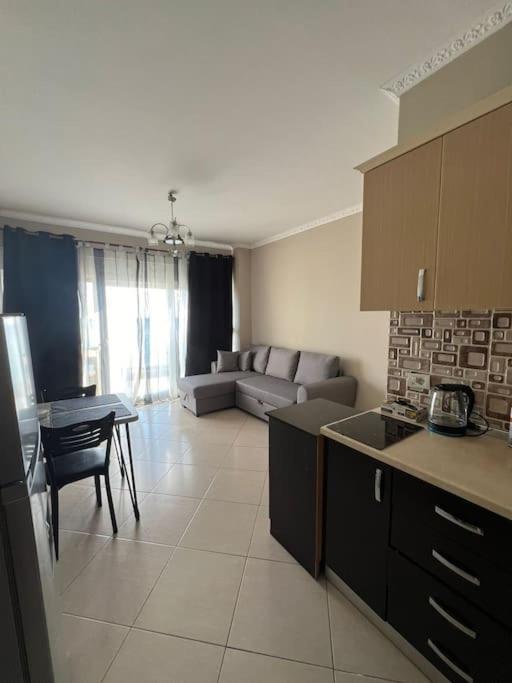 Seaside Apartment Durrës Buitenkant foto